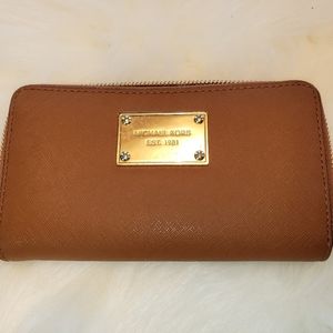 Michael  Kors EST. 1981 Leather Wallet